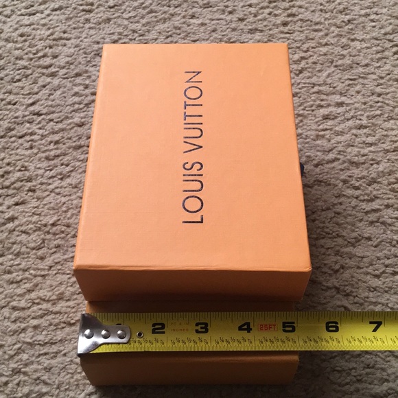 Used boxes 📦 - Picture 4 of 8